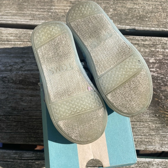 Mermaid Tiny Toms - Picture 4 of 4